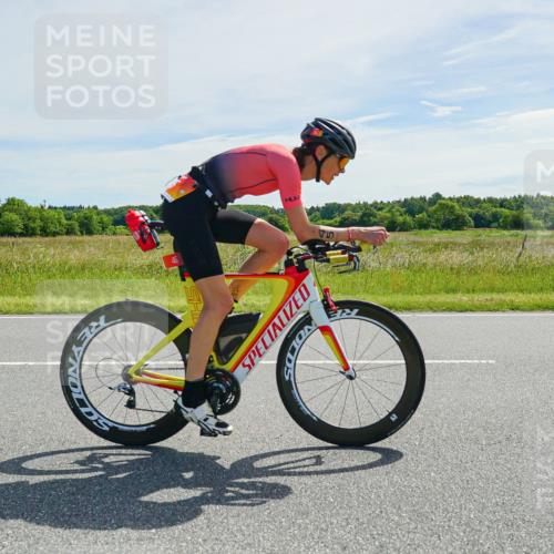 21.06.2026 - Viking Triathlon Michael Burmester http://msf.ph/oto/9885033 21.06.2026 11:30:05 Radfahren 27, 34, 45, 125, 127, 167, 188, 220, 300, 327, 333, 340, 356, 464, 519, 601, 610, 615, 646, 656, 663 meine-sportfotos.de