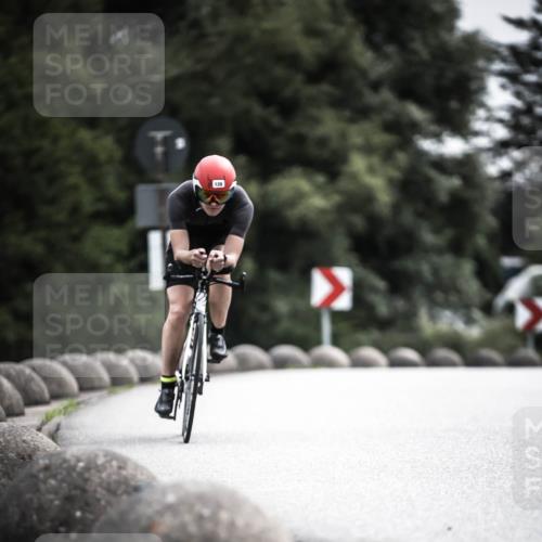 21.06.2026 - 29. Vierlanden-Triathlon H.Heesch http://msf.ph/oto/9885047 21.06.2026 10:36:49 Radfahren 55, 128, 197, 264, 292 meine-sportfotos.de