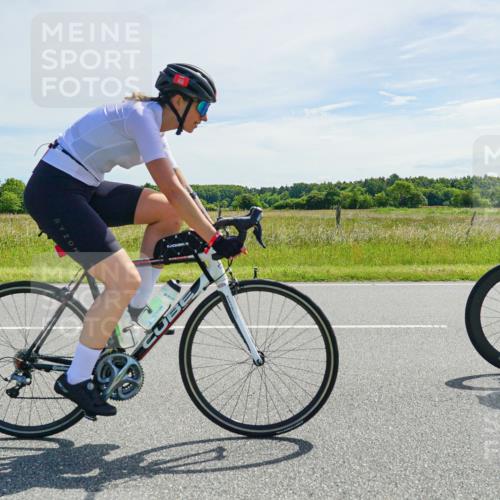 21.06.2026 - Viking Triathlon Michael Burmester http://msf.ph/oto/9885057 21.06.2026 11:30:06 Radfahren 27, 34, 45, 125, 127, 167, 188, 300, 327, 333, 340, 356, 601, 610, 615, 646, 647, 656, 663 meine-sportfotos.de