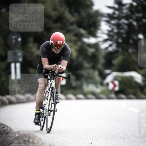 21.06.2026 - 29. Vierlanden-Triathlon H.Heesch http://msf.ph/oto/9885102 21.06.2026 10:36:50 Radfahren 55, 128, 197, 264, 292 meine-sportfotos.de