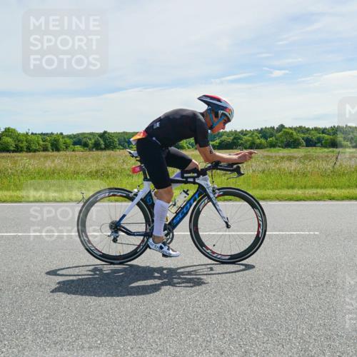 21.06.2026 - Viking Triathlon Michael Burmester http://msf.ph/oto/9885111 21.06.2026 11:30:45 Radfahren 152, 152, 175, 229, 296, 393, 410 meine-sportfotos.de