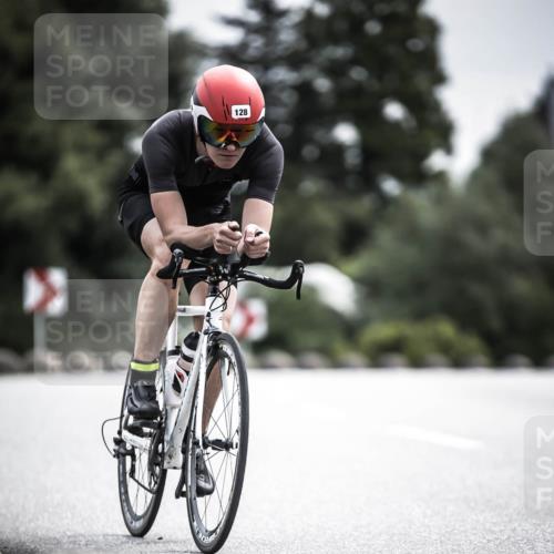 21.06.2026 - 29. Vierlanden-Triathlon H.Heesch http://msf.ph/oto/9885141 21.06.2026 10:36:50 Radfahren 55, 128, 197, 264, 292 meine-sportfotos.de