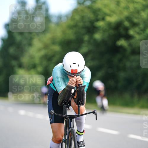 21.06.2026 - Viking Triathlon Michael Burmester http://msf.ph/oto/9885148 21.06.2026 11:21:06 Radfahren 7, 7, 25, 283, 307, 342, 365, 374, 380, 433, 433, 517, 547, 575, 606, 667 meine-sportfotos.de