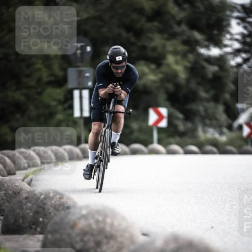 21.06.2026 - 29. Vierlanden-Triathlon H.Heesch http://msf.ph/oto/9885159 21.06.2026 10:37:02 Radfahren 4, 40, 354 meine-sportfotos.de