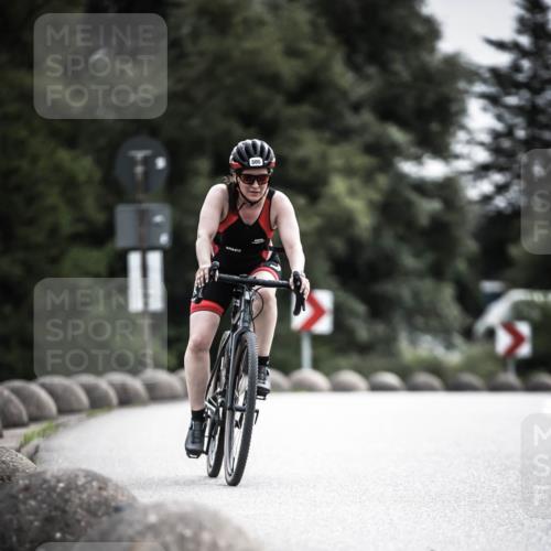 21.06.2026 - 29. Vierlanden-Triathlon H.Heesch http://msf.ph/oto/9885268 21.06.2026 10:37:08 Radfahren 7, 40, 61, 500 meine-sportfotos.de