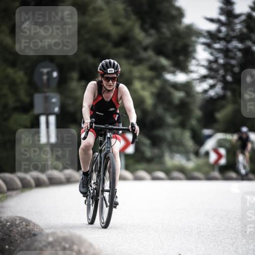 21.06.2026 - 29. Vierlanden-Triathlon H.Heesch http://msf.ph/oto/9885279 21.06.2026 10:37:08 Radfahren 7, 40, 61, 500 meine-sportfotos.de