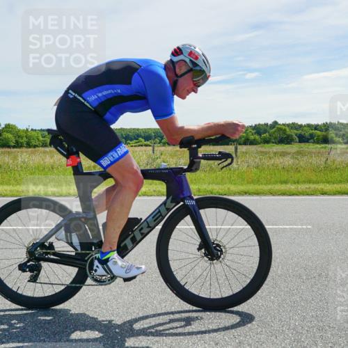 21.06.2026 - Viking Triathlon Michael Burmester http://msf.ph/oto/9885291 21.06.2026 11:32:46 Radfahren 33, 71, 114, 151, 233, 248, 392, 398, 414, 415, 447, 550, 627, 627, 636, 637, 641, 666 meine-sportfotos.de