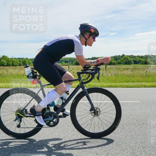 21.06.2026 - Viking Triathlon Michael Burmester http://msf.ph/oto/9885299 21.06.2026 11:32:47 Radfahren 33, 71, 114, 151, 233, 248, 392, 398, 414, 415, 447, 550, 627, 627, 636, 637, 641 meine-sportfotos.de