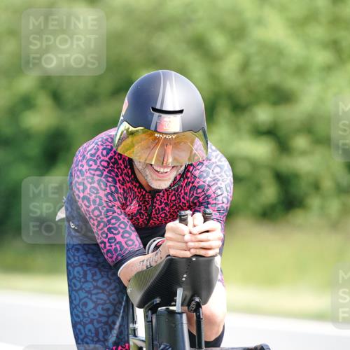 21.06.2026 - Viking Triathlon Michael Burmester http://msf.ph/oto/9885304 21.06.2026 11:21:42 Radfahren 24, 26, 40, 51, 76, 92, 171, 203, 205, 269, 285, 298, 328, 640, 648, 652 meine-sportfotos.de