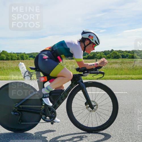 21.06.2026 - Viking Triathlon Michael Burmester http://msf.ph/oto/9885305 21.06.2026 11:32:49 Radfahren 33, 71, 114, 137, 151, 233, 243, 248, 392, 398, 414, 415, 447, 550, 627, 627, 636, 637, 641 meine-sportfotos.de