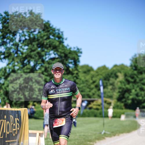 21.06.2026 - Viking Triathlon Michael Burmester http://msf.ph/oto/9885310 21.06.2026 16:07:25 Radfahren  meine-sportfotos.de