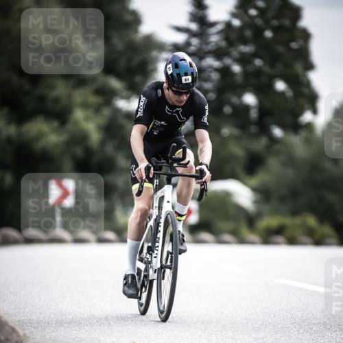 21.06.2026 - 29. Vierlanden-Triathlon H.Heesch http://msf.ph/oto/9885401 21.06.2026 10:37:14 Radfahren 7, 61, 161, 345, 500 meine-sportfotos.de