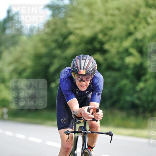 21.06.2026 - Viking Triathlon Michael Burmester http://msf.ph/oto/9885438 21.06.2026 11:22:04 Radfahren 26, 92, 178, 194, 205, 385, 603, 652 meine-sportfotos.de