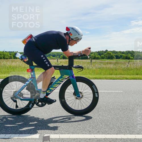 21.06.2026 - Viking Triathlon Michael Burmester http://msf.ph/oto/9885476 21.06.2026 11:35:12 Radfahren 9, 217, 231, 278, 278, 279, 318, 345 meine-sportfotos.de