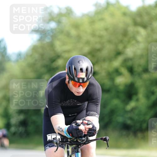 21.06.2026 - Viking Triathlon Michael Burmester http://msf.ph/oto/9885505 21.06.2026 11:22:25 Radfahren 136, 161, 174, 272, 272, 337, 385, 475, 512, 564, 603 meine-sportfotos.de