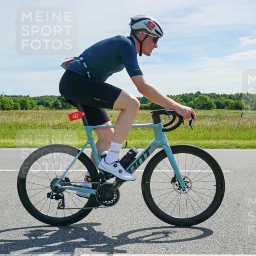 21.06.2026 - Viking Triathlon Michael Burmester http://msf.ph/oto/9885519 21.06.2026 11:35:42 Radfahren 147, 179, 183, 209, 262, 324, 354, 363, 436, 448, 449, 458, 662 meine-sportfotos.de