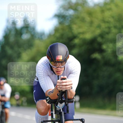 21.06.2026 - Viking Triathlon Michael Burmester http://msf.ph/oto/9885578 21.06.2026 11:22:36 Radfahren 136, 161, 174, 272, 272, 475, 512, 564, 621 meine-sportfotos.de