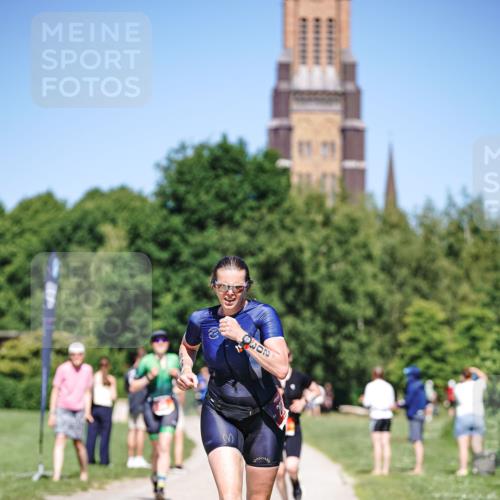 21.06.2026 - Viking Triathlon Michael Burmester http://msf.ph/oto/9885582 21.06.2026 16:09:04 Radfahren  meine-sportfotos.de