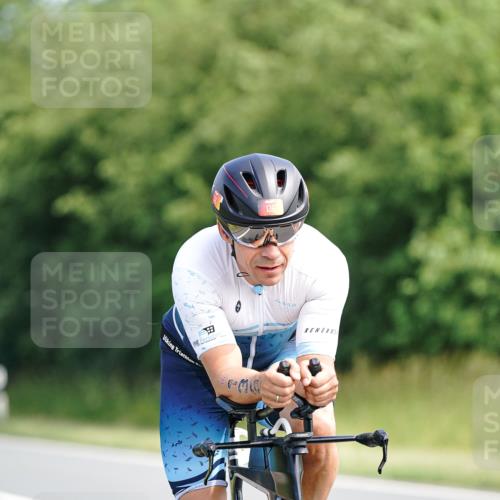 21.06.2026 - Viking Triathlon Michael Burmester http://msf.ph/oto/9885596 21.06.2026 11:22:37 Radfahren 136, 161, 174, 272, 475, 512, 564, 621 meine-sportfotos.de
