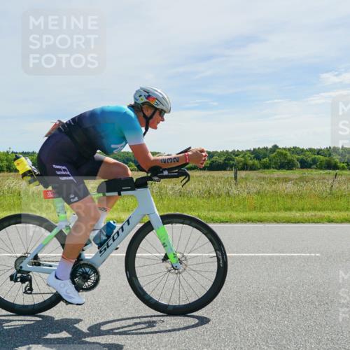 21.06.2026 - Viking Triathlon Michael Burmester http://msf.ph/oto/9885612 21.06.2026 11:36:27 Radfahren 42, 42, 47, 232, 242, 311, 372, 388, 440, 524, 529, 529, 536, 537, 576, 602 meine-sportfotos.de