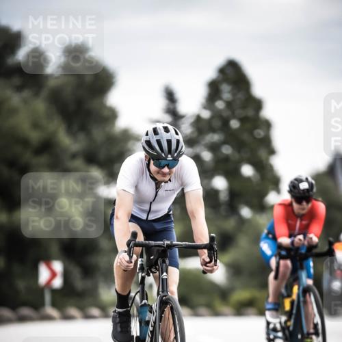 21.06.2026 - 29. Vierlanden-Triathlon H.Heesch http://msf.ph/oto/9885751 21.06.2026 10:37:50 Radfahren 20, 35, 67, 233, 303, 336, 429, 437 meine-sportfotos.de