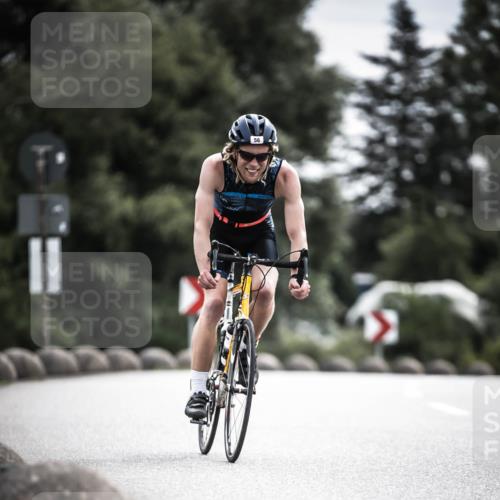 21.06.2026 - 29. Vierlanden-Triathlon H.Heesch http://msf.ph/oto/9885777 21.06.2026 10:38:46 Radfahren 56, 82 meine-sportfotos.de