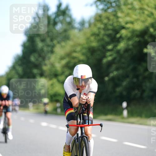 21.06.2026 - Viking Triathlon Michael Burmester http://msf.ph/oto/9885781 21.06.2026 11:24:49 Radfahren 55, 55, 64, 68, 117, 182, 199, 255, 267, 386, 413, 413, 502, 515, 545, 612 meine-sportfotos.de