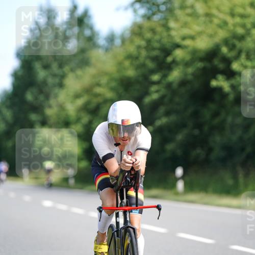 21.06.2026 - Viking Triathlon Michael Burmester http://msf.ph/oto/9885789 21.06.2026 11:24:49 Radfahren 55, 55, 64, 68, 117, 182, 199, 255, 267, 386, 413, 413, 502, 515, 545, 612 meine-sportfotos.de