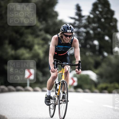 21.06.2026 - 29. Vierlanden-Triathlon H.Heesch http://msf.ph/oto/9885795 21.06.2026 10:38:47 Radfahren 56, 82 meine-sportfotos.de