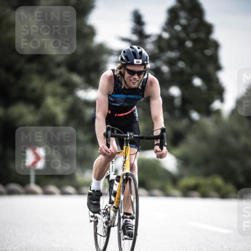 21.06.2026 - 29. Vierlanden-Triathlon H.Heesch http://msf.ph/oto/9885802 21.06.2026 10:38:47 Radfahren 56, 82 meine-sportfotos.de
