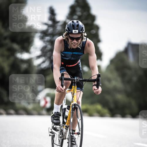 21.06.2026 - 29. Vierlanden-Triathlon H.Heesch http://msf.ph/oto/9885814 21.06.2026 10:38:47 Radfahren 56, 82 meine-sportfotos.de