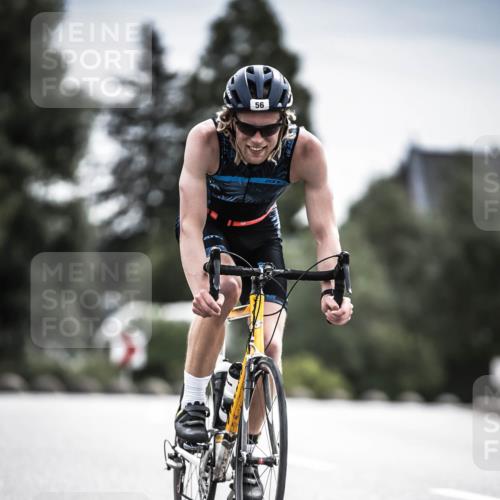 21.06.2026 - 29. Vierlanden-Triathlon H.Heesch http://msf.ph/oto/9885821 21.06.2026 10:38:47 Radfahren 56, 82 meine-sportfotos.de