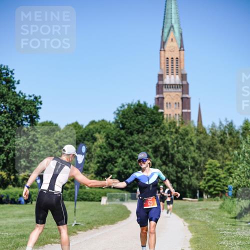 21.06.2026 - Viking Triathlon Michael Burmester http://msf.ph/oto/9885875 21.06.2026 16:10:55 Radfahren  meine-sportfotos.de