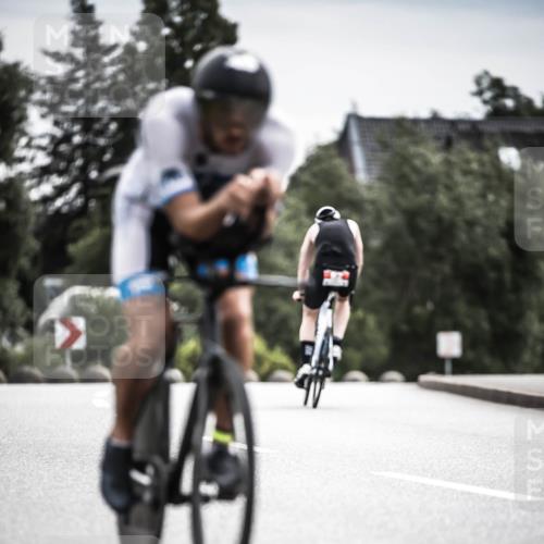 21.06.2026 - 29. Vierlanden-Triathlon H.Heesch http://msf.ph/oto/9885876 21.06.2026 10:38:56 Radfahren 175, 225 meine-sportfotos.de