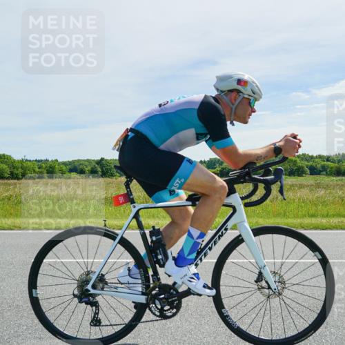 21.06.2026 - Viking Triathlon Michael Burmester http://msf.ph/oto/9885877 21.06.2026 11:40:01 Radfahren 21, 91, 173, 194, 205, 313, 350, 380, 555, 607, 639 meine-sportfotos.de