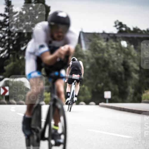 21.06.2026 - 29. Vierlanden-Triathlon H.Heesch http://msf.ph/oto/9885878 21.06.2026 10:38:56 Radfahren 175, 225 meine-sportfotos.de