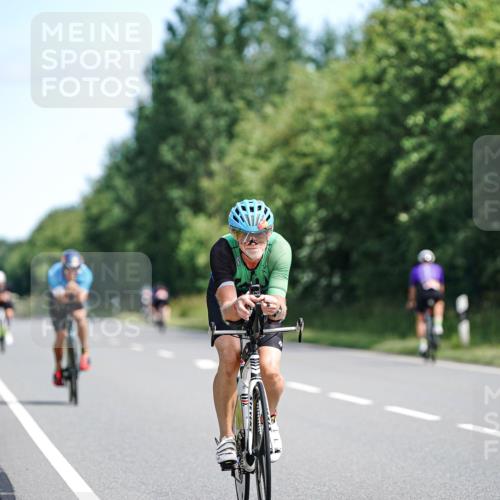 21.06.2026 - Viking Triathlon Michael Burmester http://msf.ph/oto/9885879 21.06.2026 11:25:31 Radfahren 81, 84, 113, 119, 132, 160, 176, 224, 256, 264, 309, 347, 401, 419, 426, 491, 504, 565, 669 meine-sportfotos.de