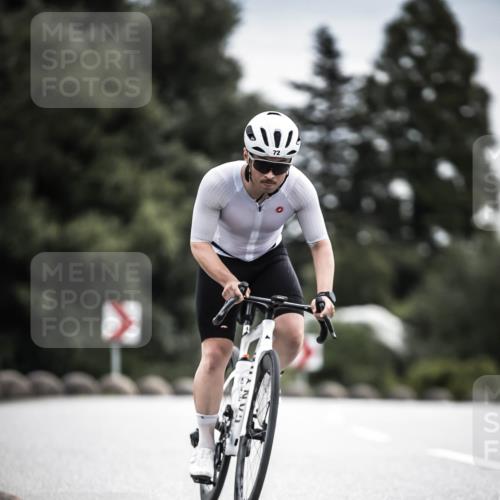 21.06.2026 - 29. Vierlanden-Triathlon H.Heesch http://msf.ph/oto/9885896 21.06.2026 10:39:08 Radfahren 72 meine-sportfotos.de