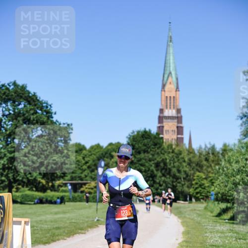 21.06.2026 - Viking Triathlon Michael Burmester http://msf.ph/oto/9885897 21.06.2026 16:10:58 Radfahren  meine-sportfotos.de