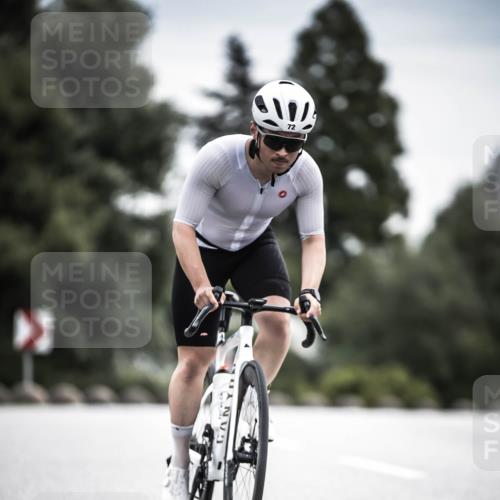 21.06.2026 - 29. Vierlanden-Triathlon H.Heesch http://msf.ph/oto/9885906 21.06.2026 10:39:09 Radfahren 72, 181 meine-sportfotos.de