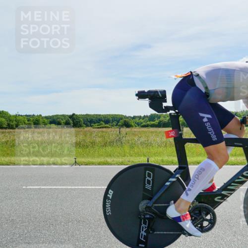 21.06.2026 - Viking Triathlon Michael Burmester http://msf.ph/oto/9885920 21.06.2026 11:40:32 Radfahren 7, 144, 155, 161, 342, 425, 465, 475, 554 meine-sportfotos.de