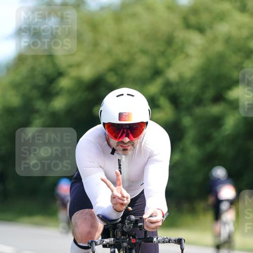 21.06.2026 - Viking Triathlon Michael Burmester http://msf.ph/oto/9885956 21.06.2026 11:25:39 Radfahren 84, 113, 119, 132, 160, 176, 256, 264, 309, 309, 347, 401, 419, 426, 456, 474, 565, 664, 669 meine-sportfotos.de
