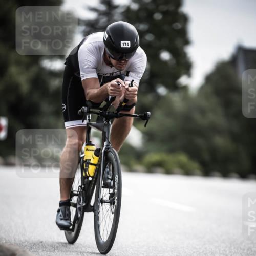 21.06.2026 - 29. Vierlanden-Triathlon H.Heesch http://msf.ph/oto/9885972 21.06.2026 10:39:18 Radfahren 174, 181, 358 meine-sportfotos.de