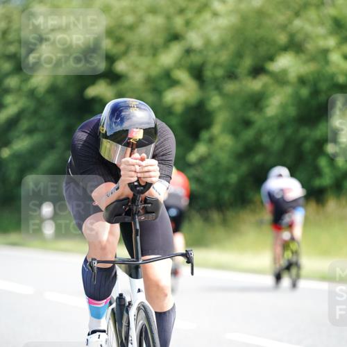 21.06.2026 - Viking Triathlon Michael Burmester http://msf.ph/oto/9886019 21.06.2026 11:26:00 Radfahren 52, 58, 86, 133, 165, 169, 189, 190, 280, 309, 316, 456, 474, 526, 527, 645, 664 meine-sportfotos.de
