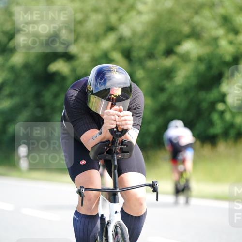 21.06.2026 - Viking Triathlon Michael Burmester http://msf.ph/oto/9886026 21.06.2026 11:26:00 Radfahren 52, 58, 86, 133, 165, 169, 189, 190, 280, 309, 316, 456, 474, 526, 527, 645, 664 meine-sportfotos.de