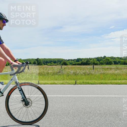 21.06.2026 - Viking Triathlon Michael Burmester http://msf.ph/oto/9886044 21.06.2026 11:43:46 Radfahren 31, 41, 58, 64, 66, 66, 68, 68, 70, 86, 94, 101, 165, 255, 316, 370, 386, 419, 429, 441, 442, 546, 612, 668 meine-sportfotos.de
