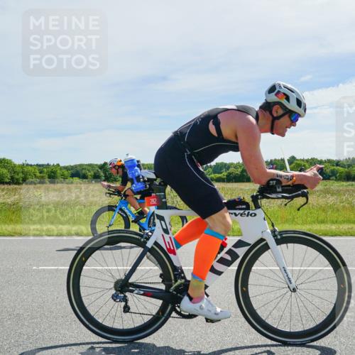 21.06.2026 - Viking Triathlon Michael Burmester http://msf.ph/oto/9886084 21.06.2026 11:44:24 Radfahren 44, 56, 84, 163, 166, 199, 211, 252, 282, 289, 348, 348, 374, 387, 411, 509, 561, 608, 613, 643 meine-sportfotos.de