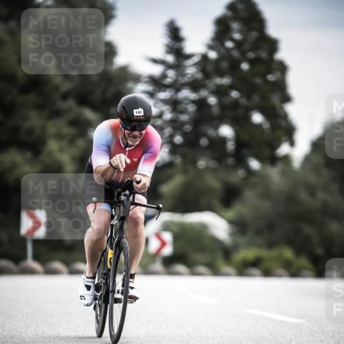21.06.2026 - 29. Vierlanden-Triathlon H.Heesch http://msf.ph/oto/9886102 21.06.2026 10:39:47 Radfahren 111, 142, 179, 431, 454 meine-sportfotos.de