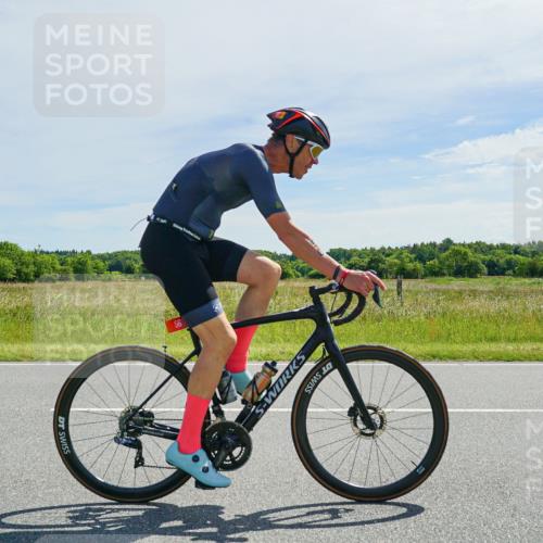 21.06.2026 - Viking Triathlon Michael Burmester http://msf.ph/oto/9886104 21.06.2026 11:44:36 Radfahren 56, 162, 166, 199, 252, 266, 348, 548, 561, 643 meine-sportfotos.de