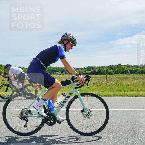 21.06.2026 - Viking Triathlon Michael Burmester http://msf.ph/oto/9886130 21.06.2026 11:45:42 Radfahren 8, 46, 123, 138, 186, 259, 438, 495, 532 meine-sportfotos.de